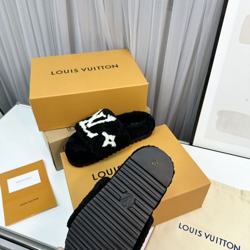 Louis Vuitton Slippers